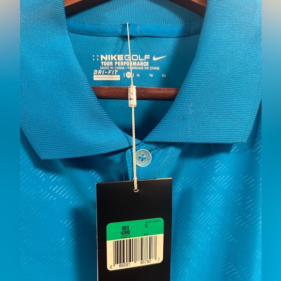 NWT Patterned blue golf shirt - Men’s XL - Picture 3 of 3